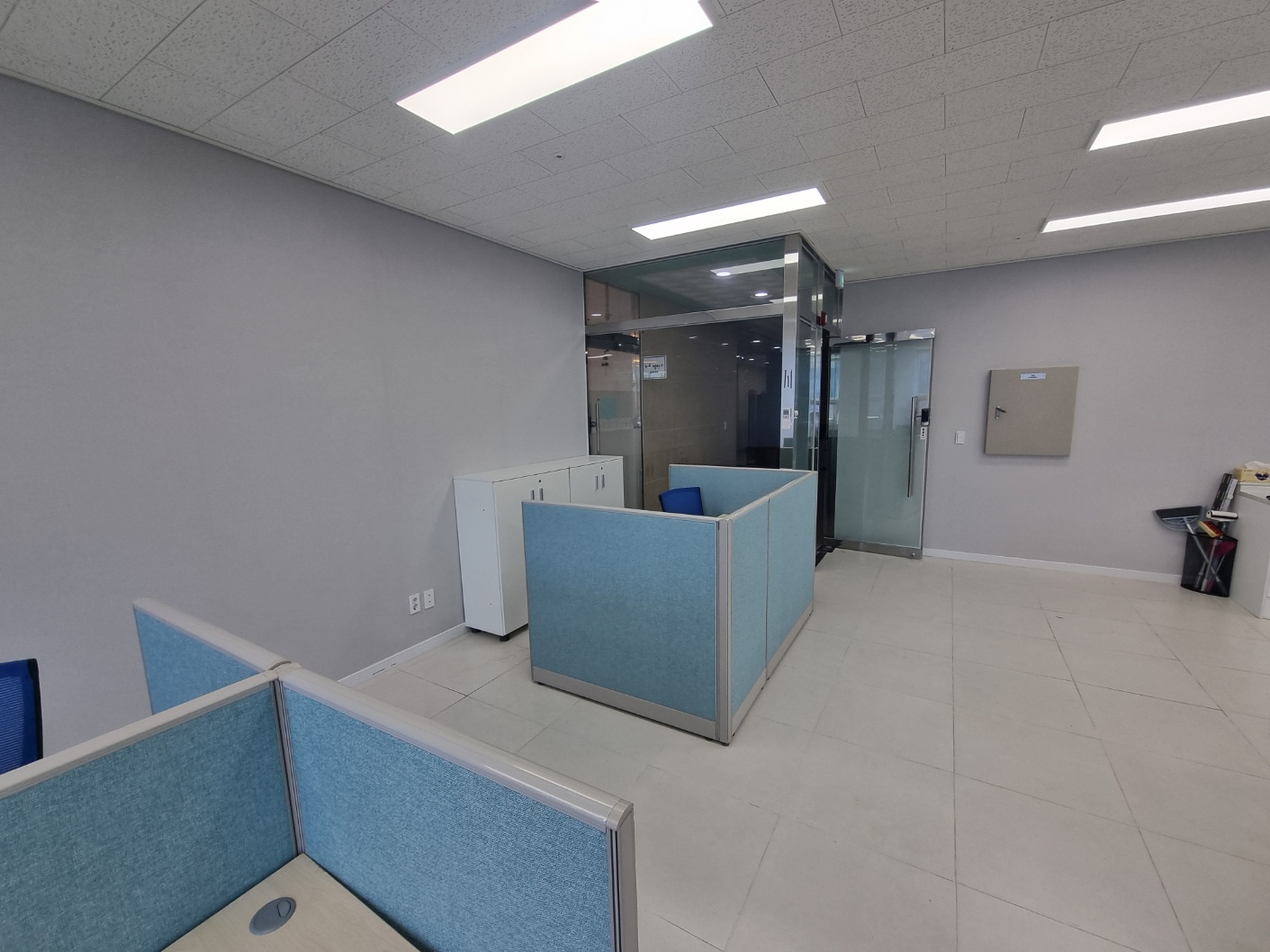 기업 이전 설치 관련 현장 사진